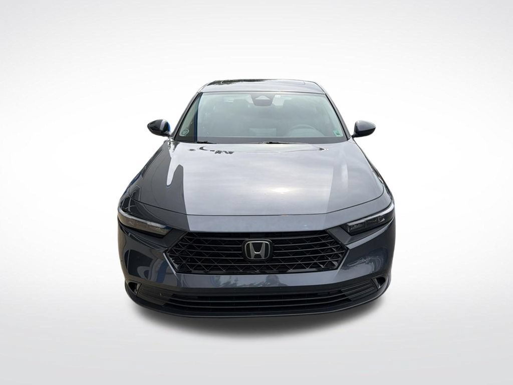 Used 2023 Honda Accord EX image 2