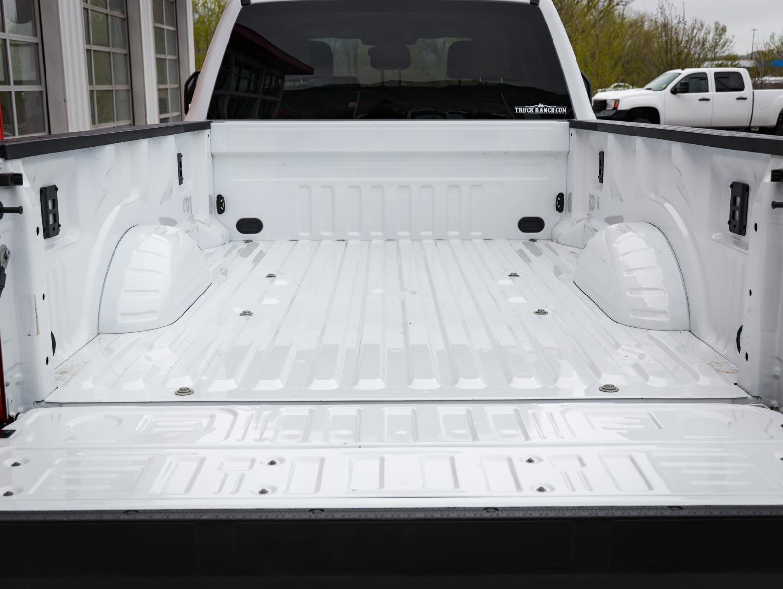 Used 2024 Ford F350 XLT w/ FX4 Off-Road Package AWD/4WD image 5