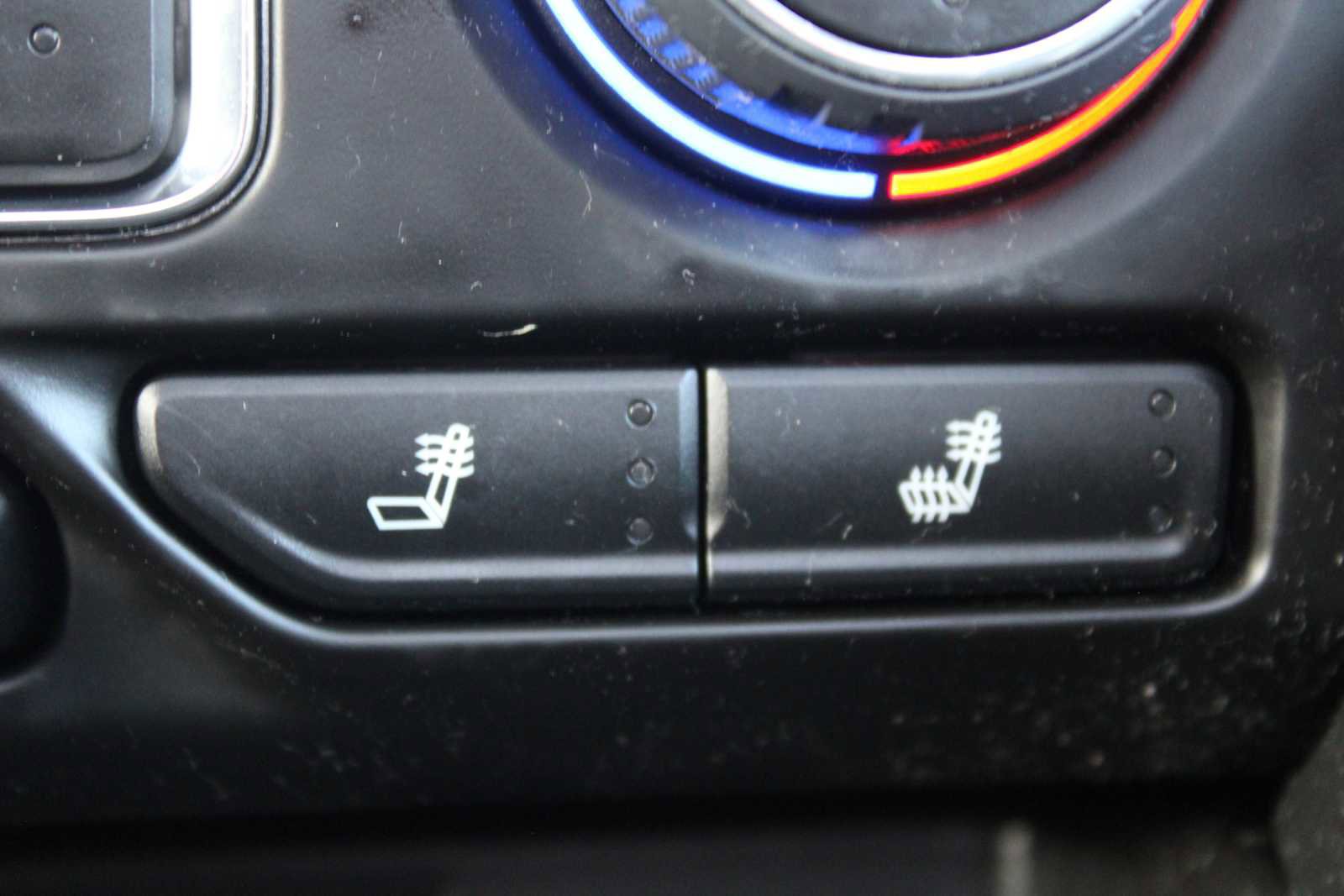 Certified 2023 Chevrolet Suburban LT w/ LT Signature Package image 26