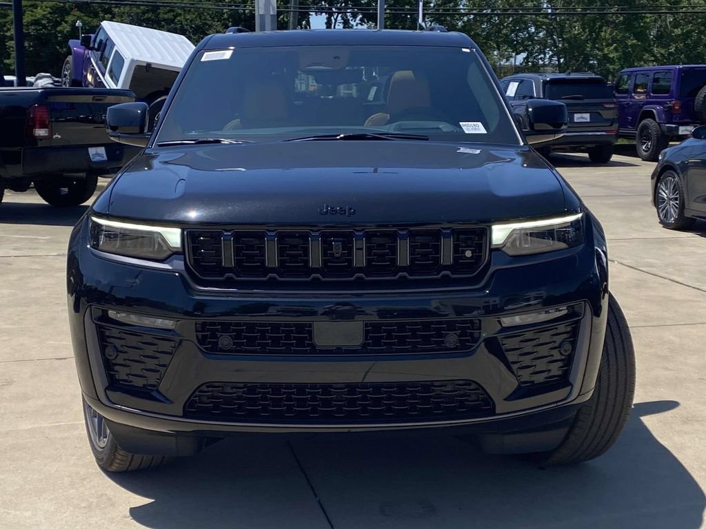 New 2026 Jeep Grand Cherokee Summit w/ Obsidian Package AWD/4WD image 33
