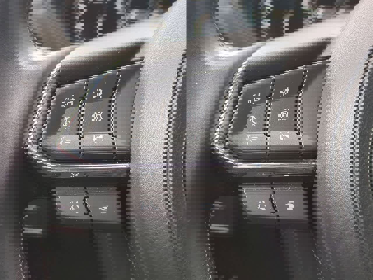 Used 2024 MAZDA CX-5 Signature image 24