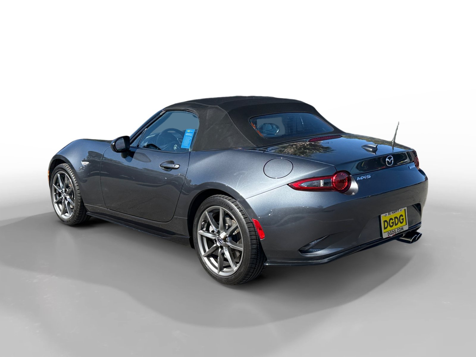 Used 2016 MAZDA MX-5 Miata Grand Touring RWD image 3