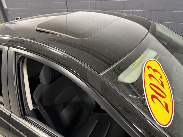 Used 2023 Nissan Altima 2.5 SV w/ SV Premium Package image 11