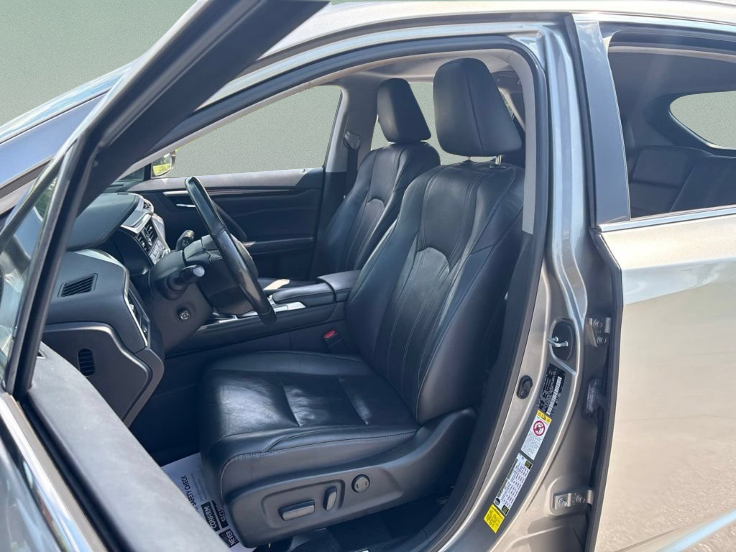 Used 2019 Lexus RX 350 AWD w/ Navigation Package image 23
