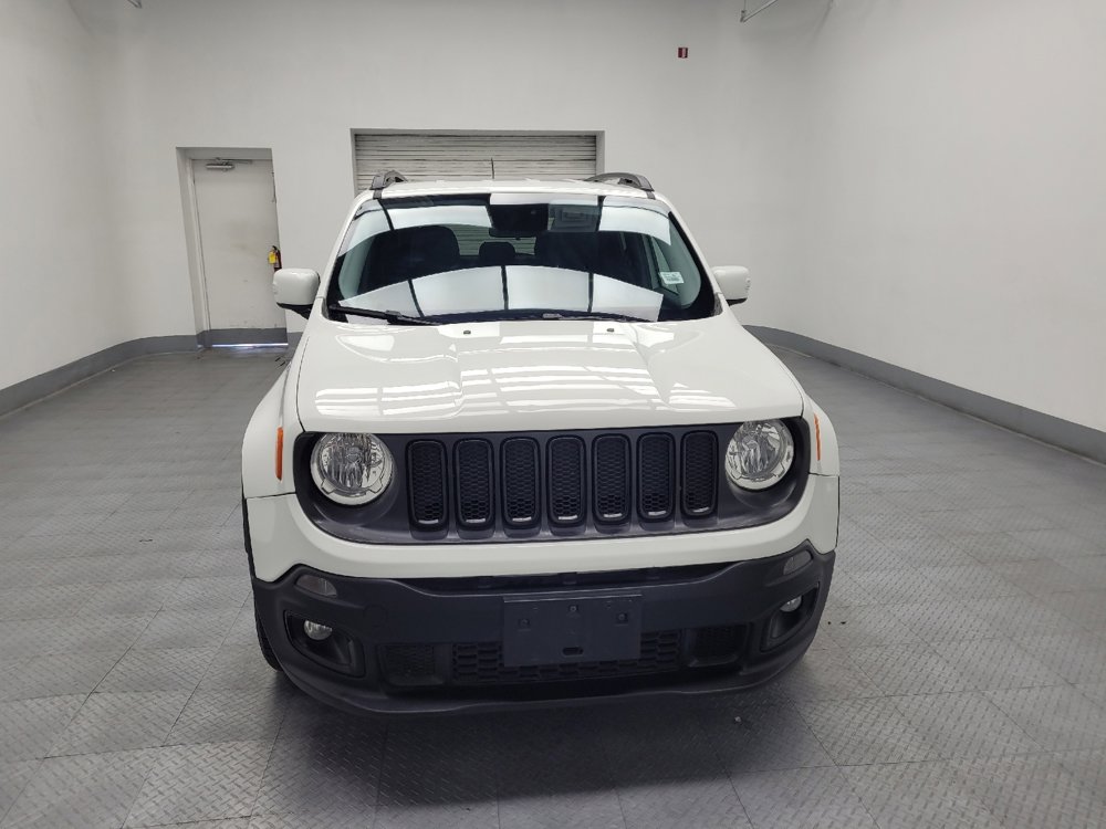 Used 2017 Jeep Renegade Altitude image 14