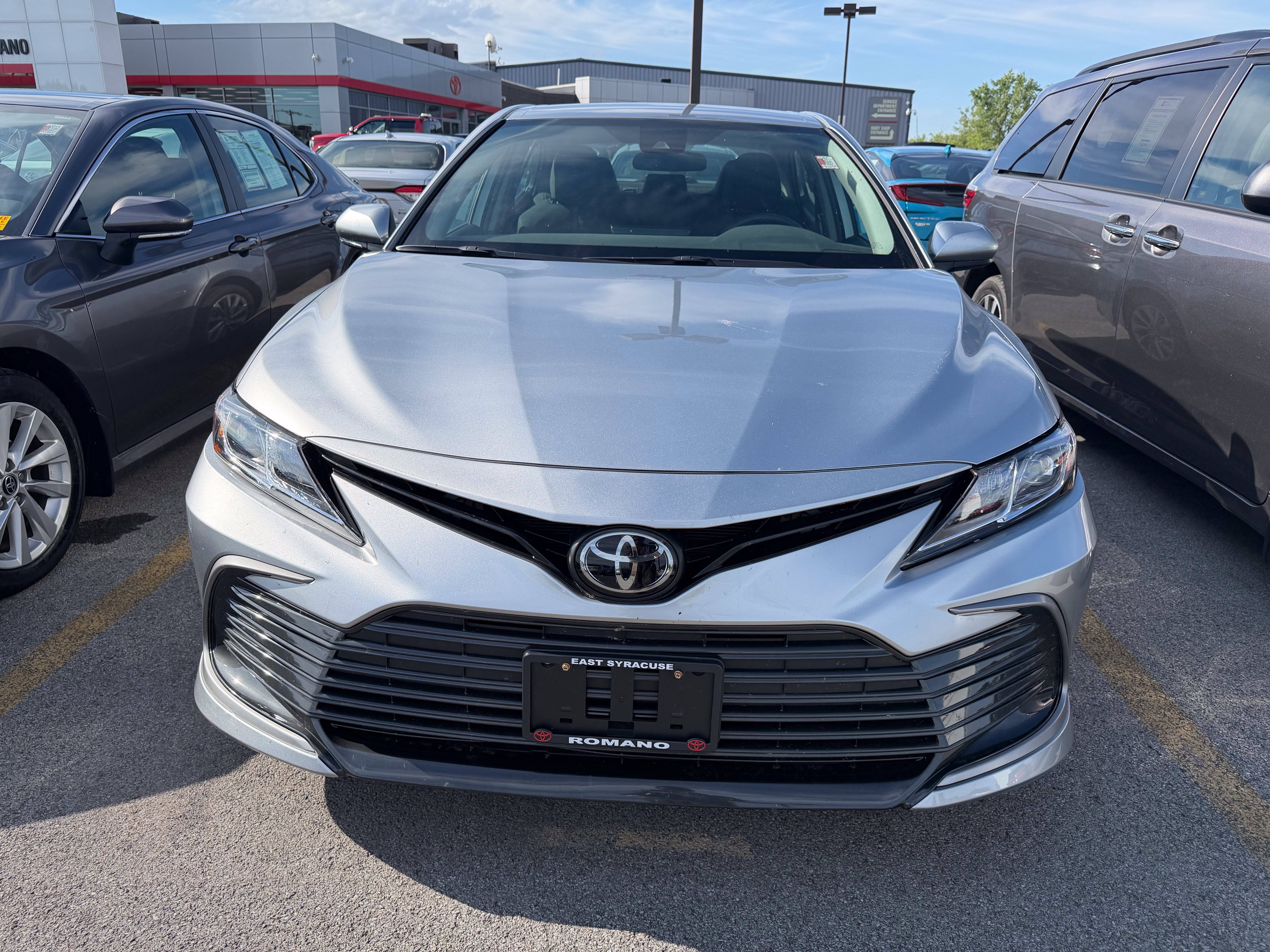 Used 2023 Toyota Camry LE FWD image 3