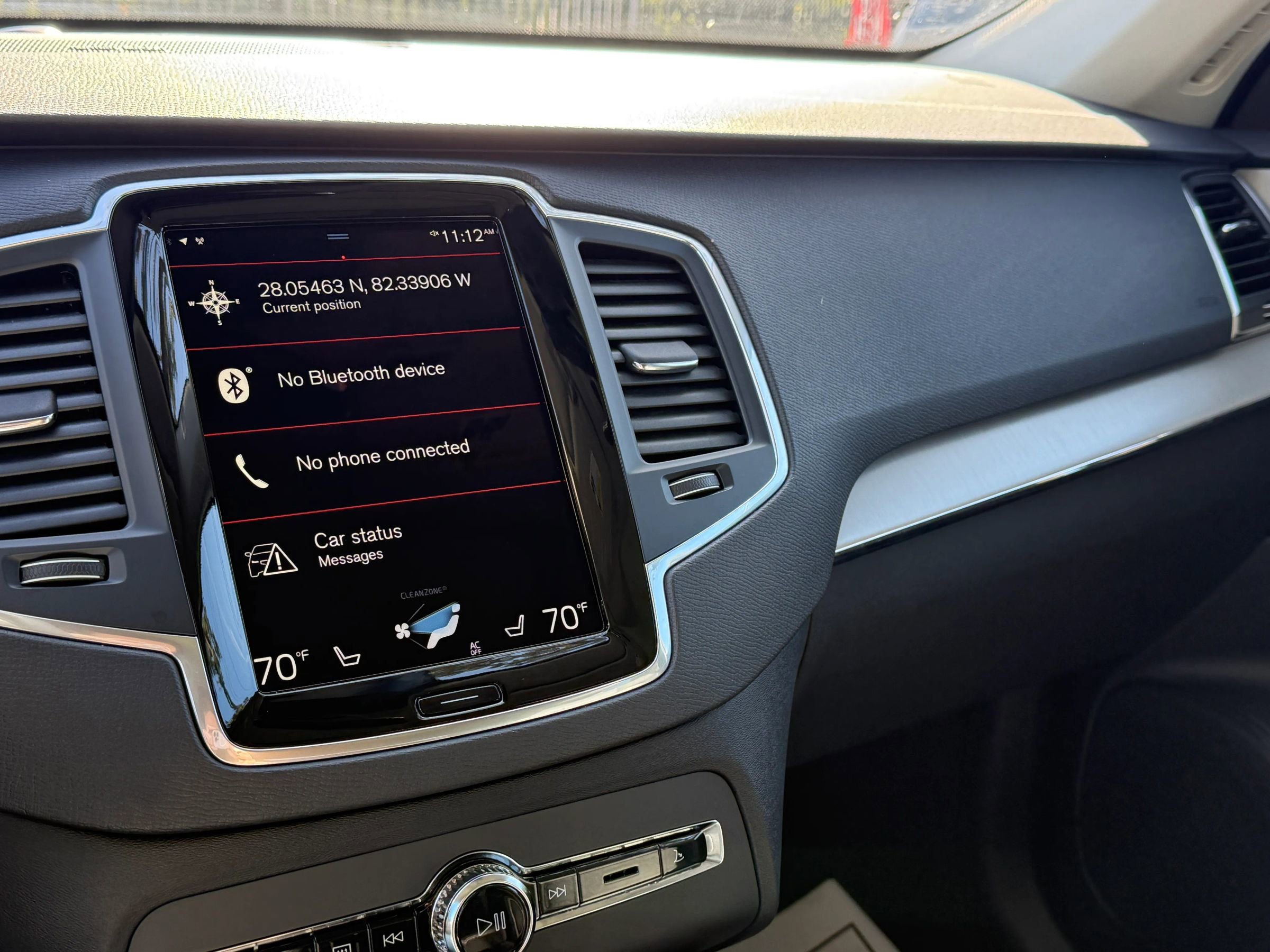 Used 2022 Volvo XC90 T5 Momentum w/ Climate Package image 15