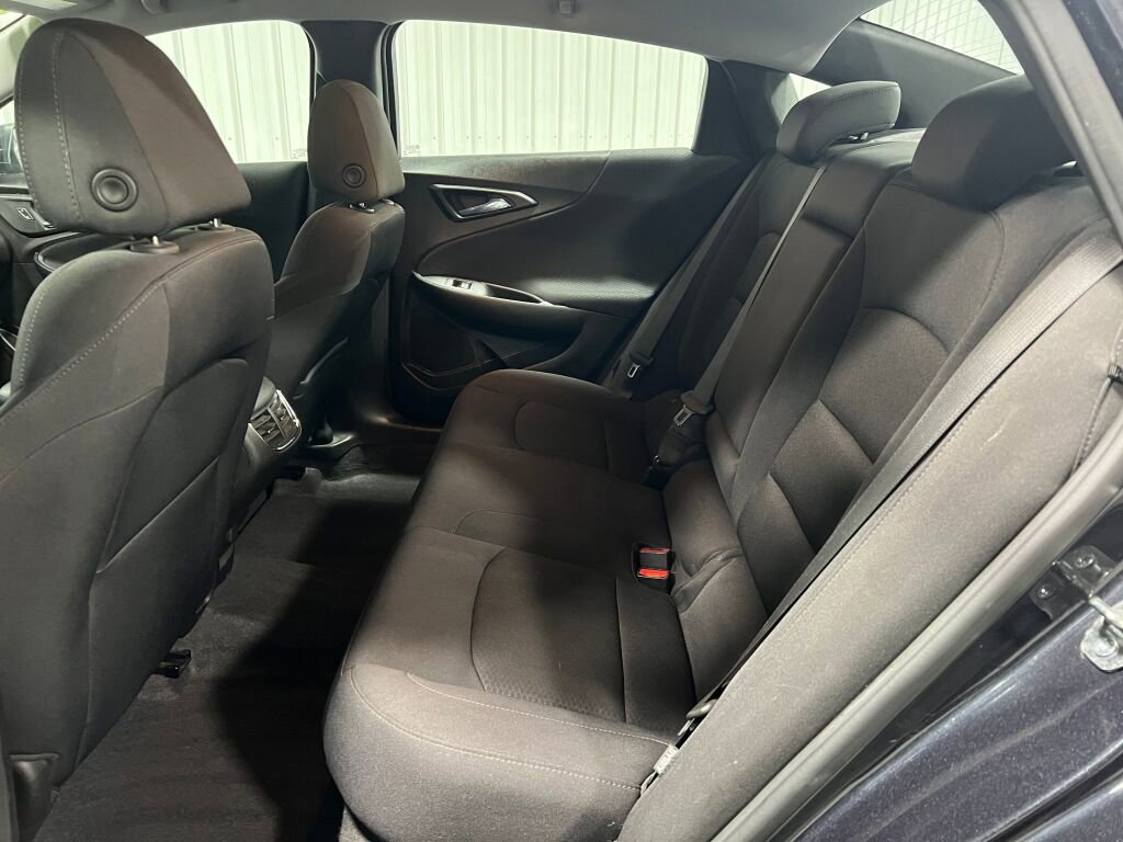 Used 2023 Chevrolet Malibu LT image 6