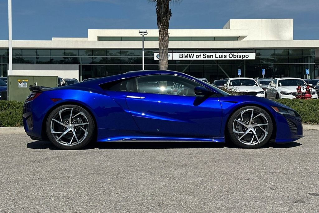 Used 2017 Acura NSX AWD/4WD video 2