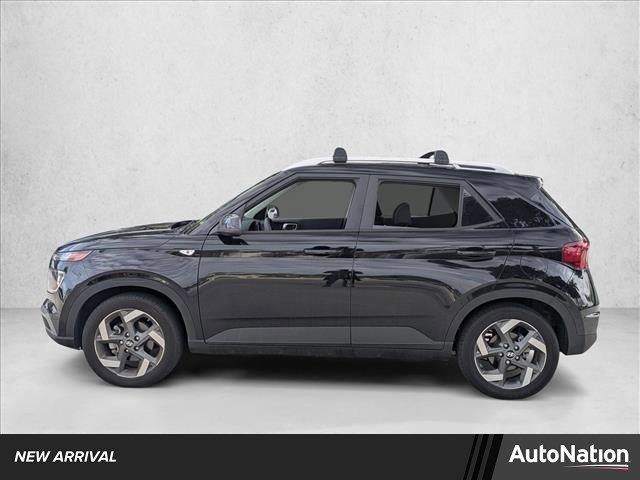 Used 2021 Hyundai Venue SEL image 1