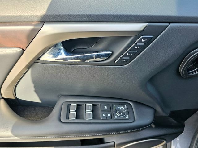 Used 2022 Lexus RX 450h AWD w/ Premium Package image 21