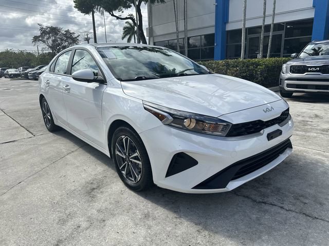 Used 2023 Kia Forte LXS FWD image 40