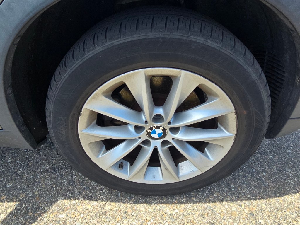 Used 2017 BMW X3 xDrive28i AWD/4WD image 9