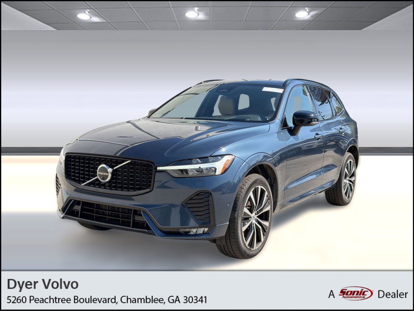 Used 2023 Volvo XC60 B5 Ultimate w/ Climate Package image 1