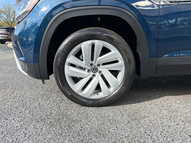 Used 2022 Volkswagen Atlas Cross Sport SE image 28