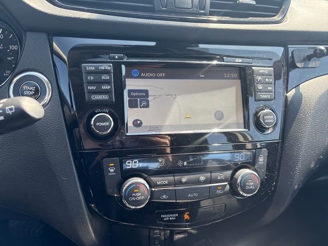 Used 2017 Nissan Rogue Sport SL w/ SL Premium Package image 21