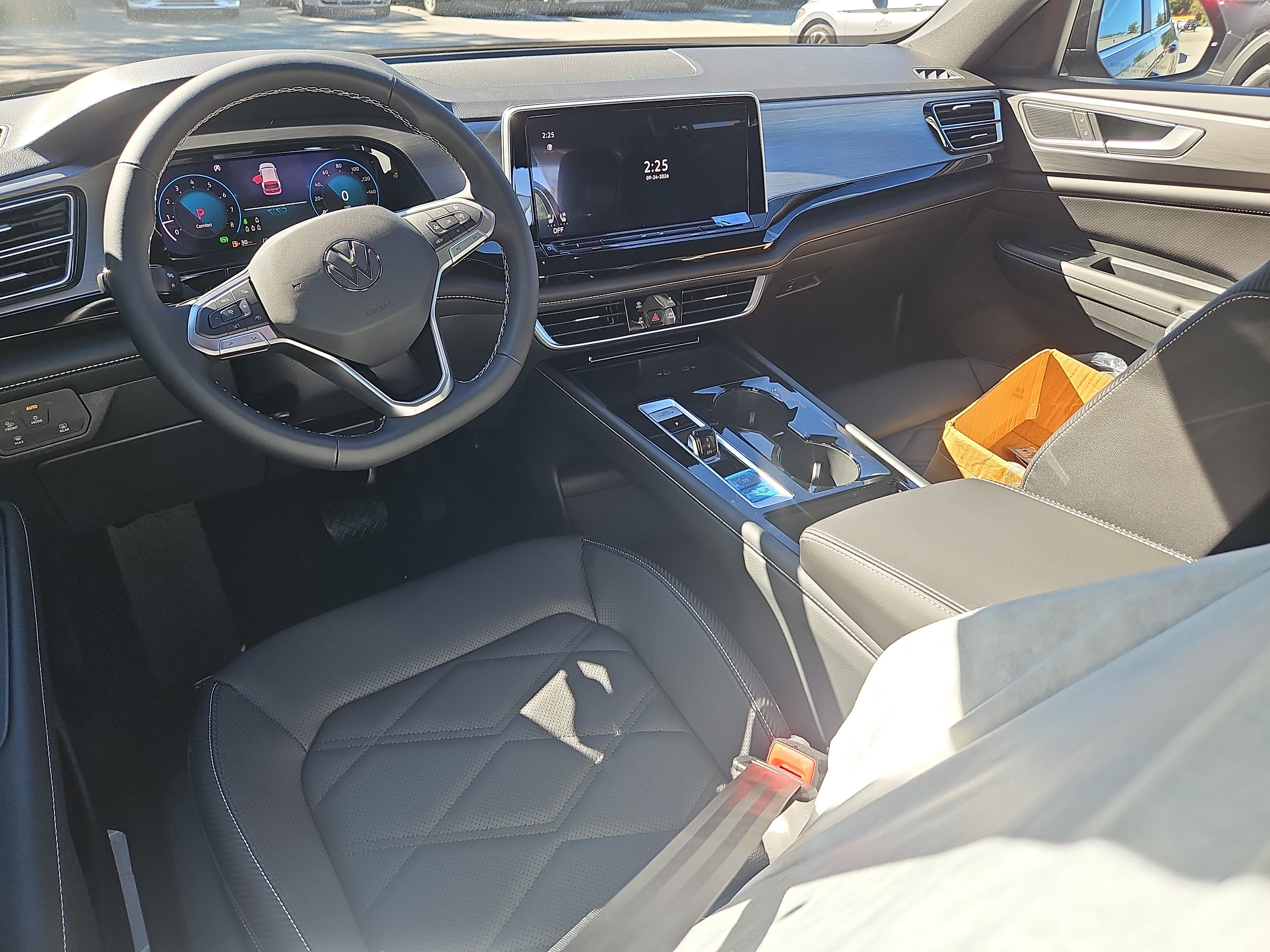 New 2026 Volkswagen Atlas Cross Sport SE AWD/4WD image 3