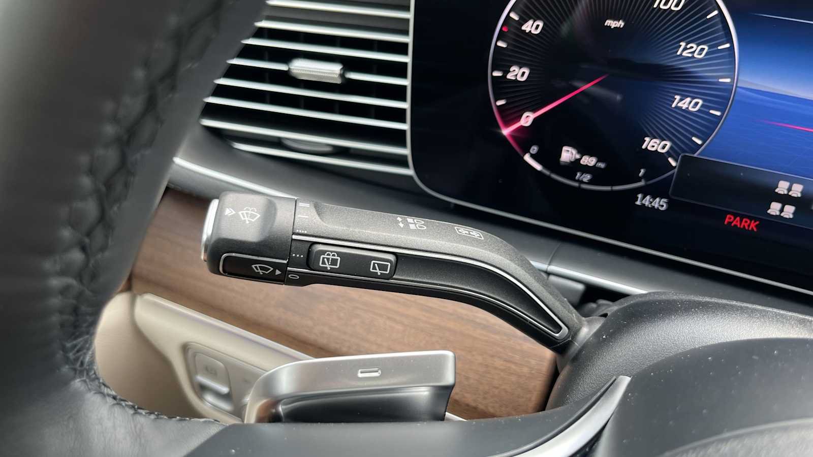 New 2026 Mercedes-Benz GLS 450 4MATIC image 44