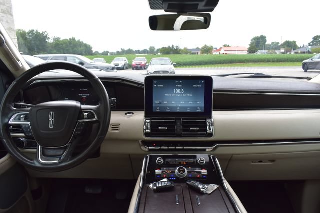 Used 2020 Lincoln Navigator Reserve w/ Luxury Package AWD/4WD image 45