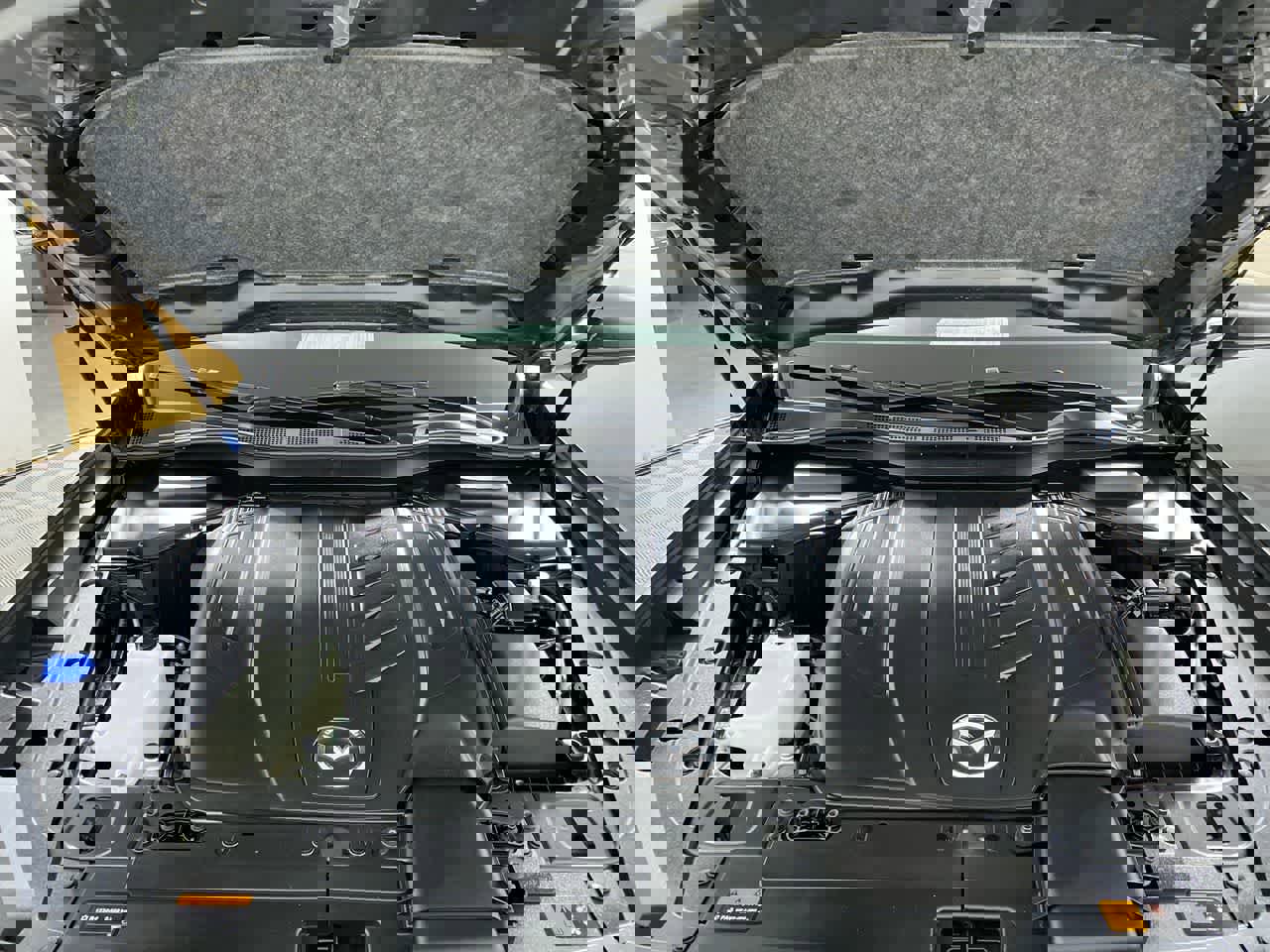 Used 2025 MAZDA CX-90 3.3 Turbo w/ Preferred Package image 18