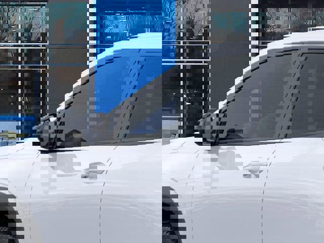 New 2026 Chevrolet Trax RS image 12