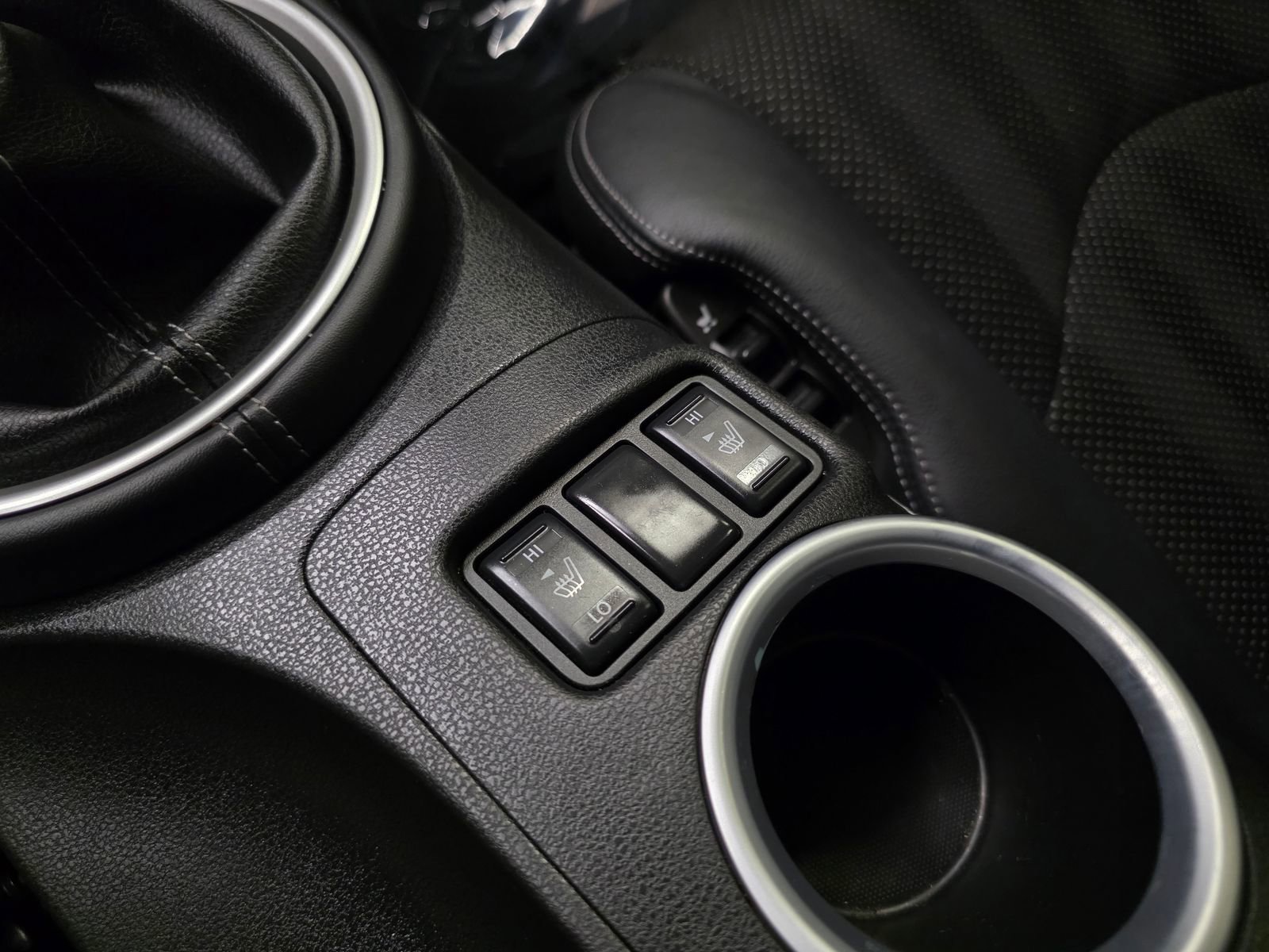 Used 2009 Nissan 370Z Touring w/ Sport Pkg RWD image 47