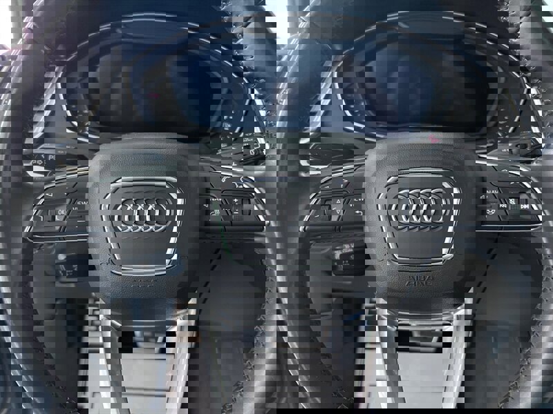 Used 2018 Audi SQ5 Premium Plus image 27