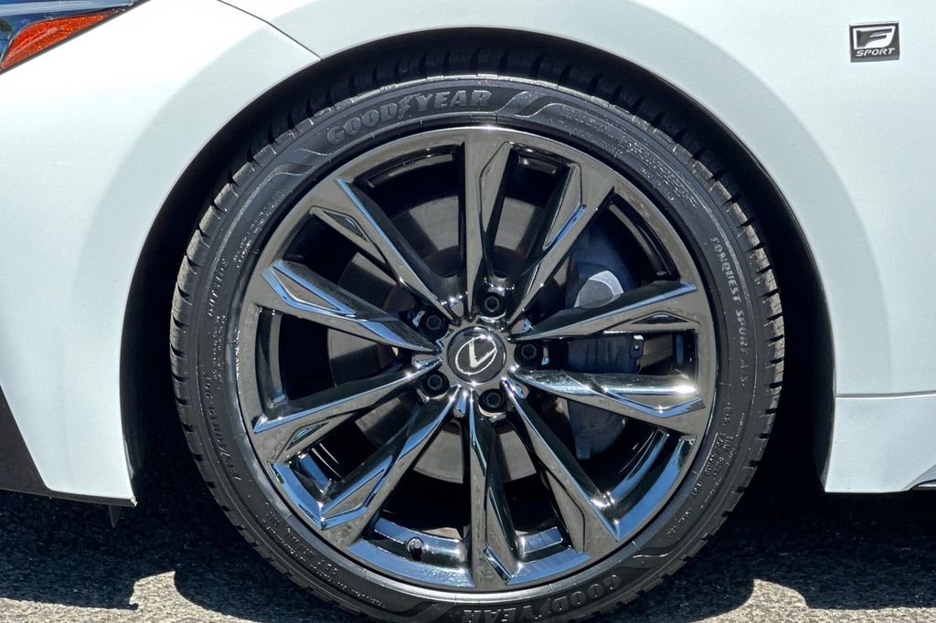 Used 2023 Lexus IS 350 F Sport RWD image 31