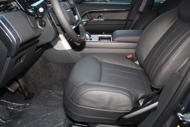 New 2026 Land Rover Range Rover SE image 20