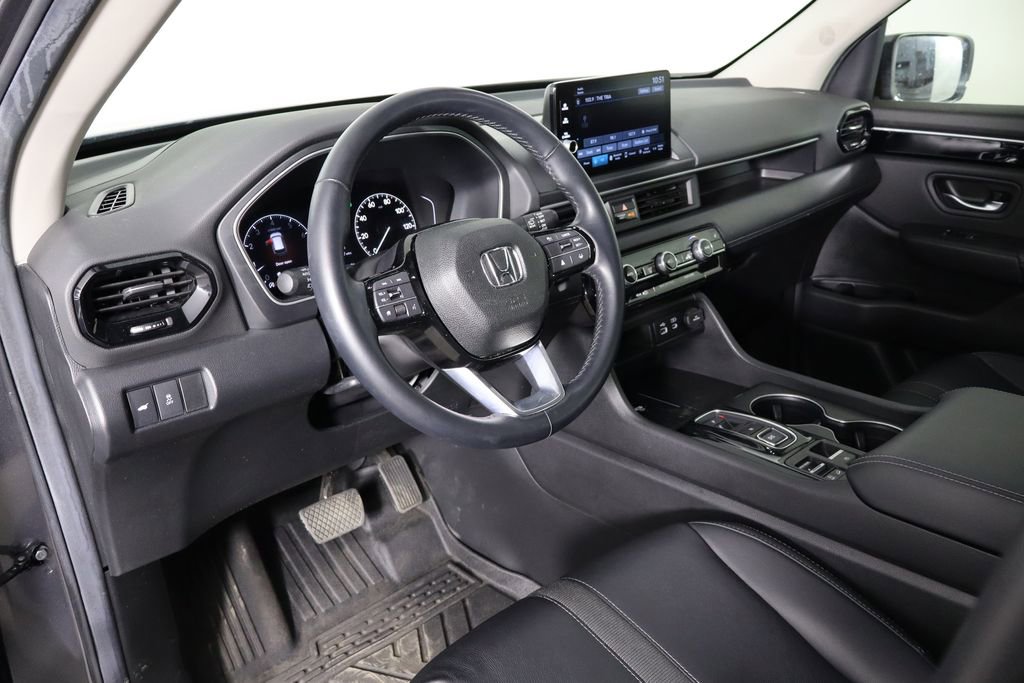 Used 2025 Honda Pilot EX-L image 28