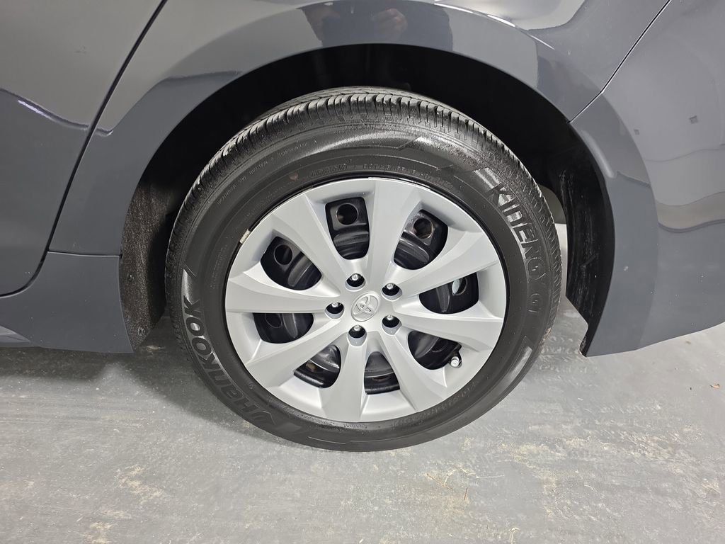 Certified 2023 Toyota Corolla LE FWD image 30
