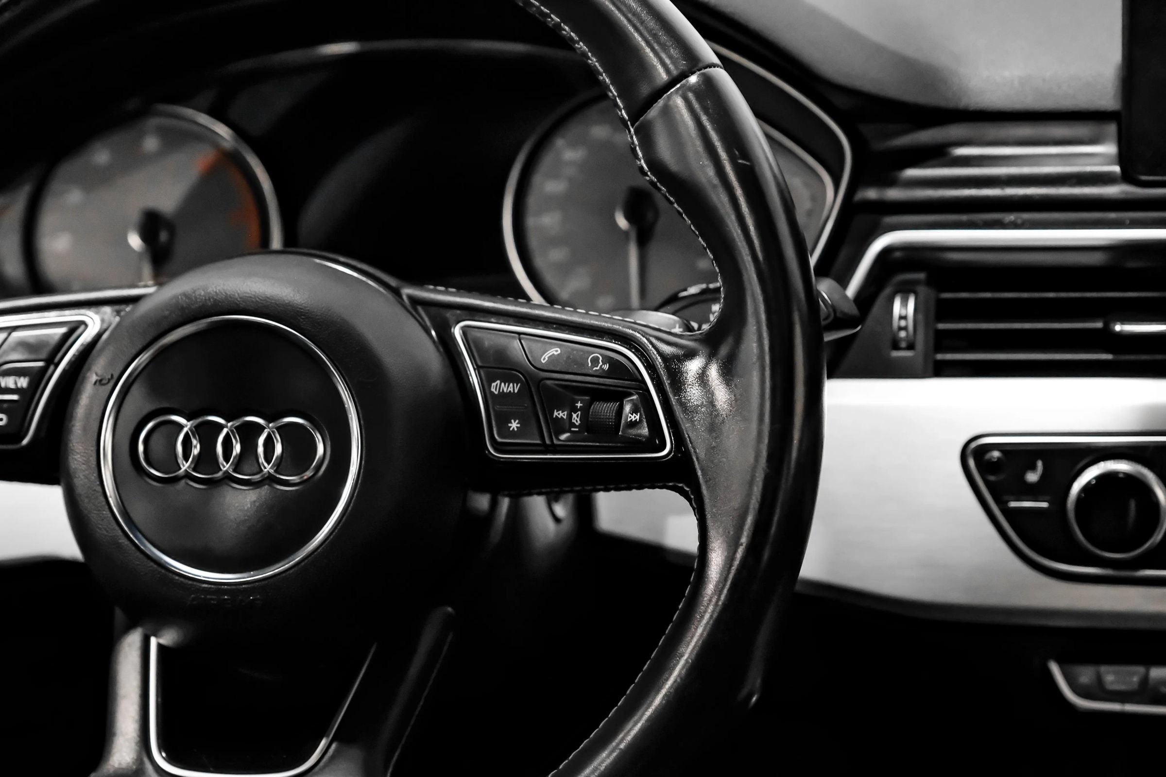 Used 2019 Audi S4 Premium w/ Convenience Package AWD/4WD image 18