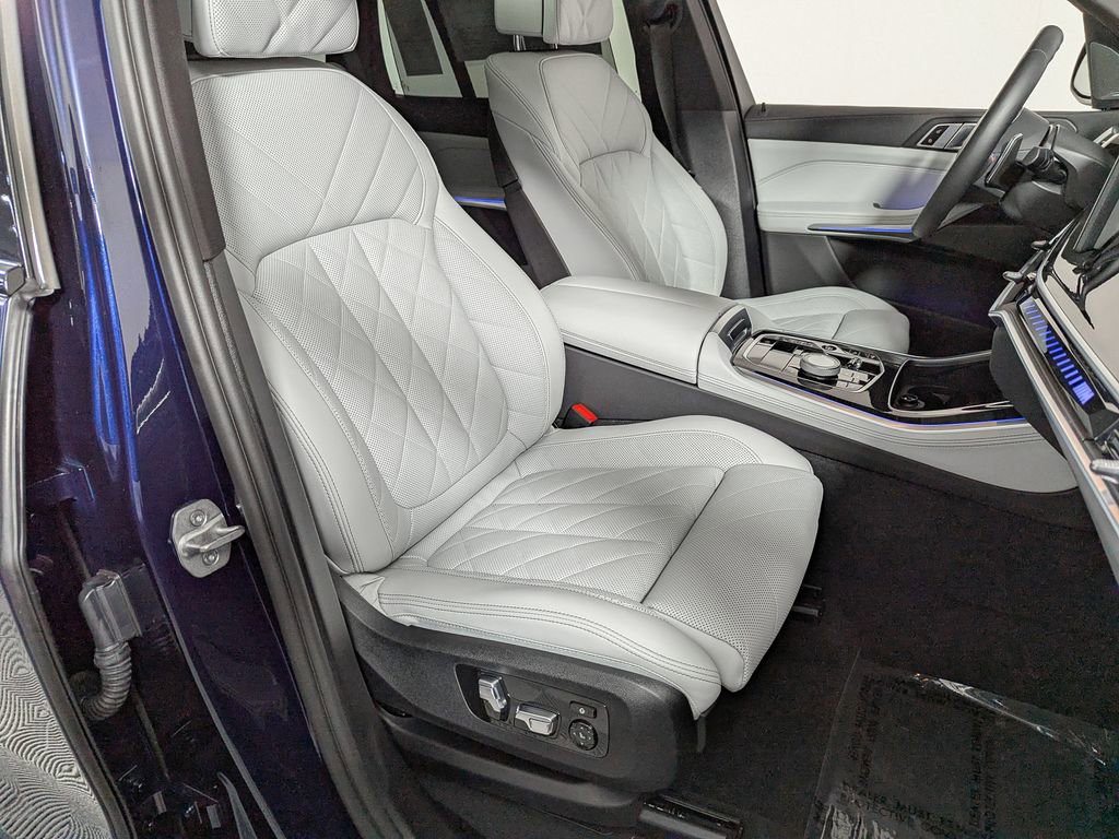 Certified 2024 BMW X5 M60i image 27
