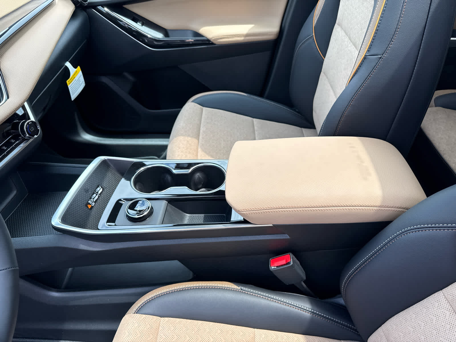 New 2026 Chevrolet Equinox ACTIV FWD image 22