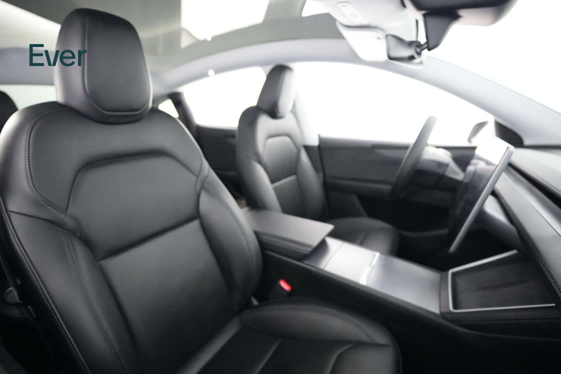 Used 2026 Tesla Model Y Long Range image 22