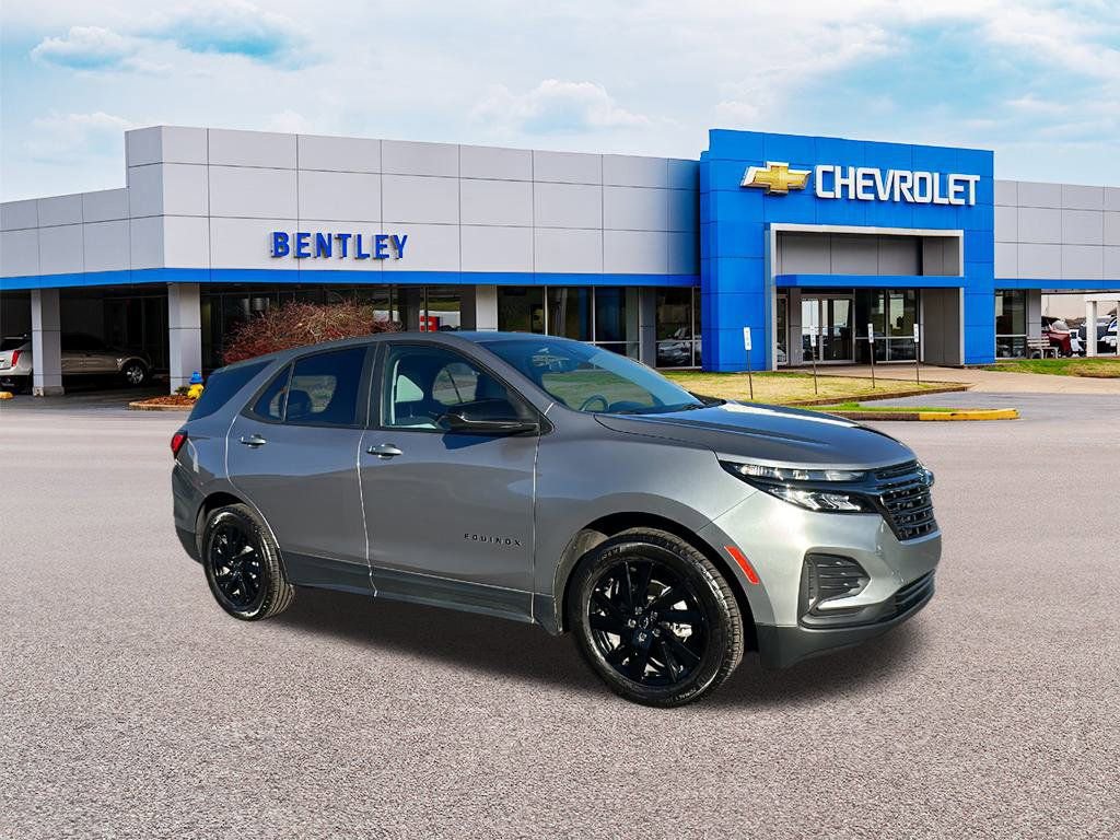 Used 2023 Chevrolet Equinox LS w/ LS Convenience Package image 7