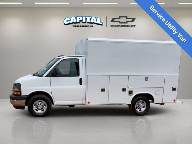 New 2025 Chevrolet Express 3500 w/ Power Convenience Package RWD image 2