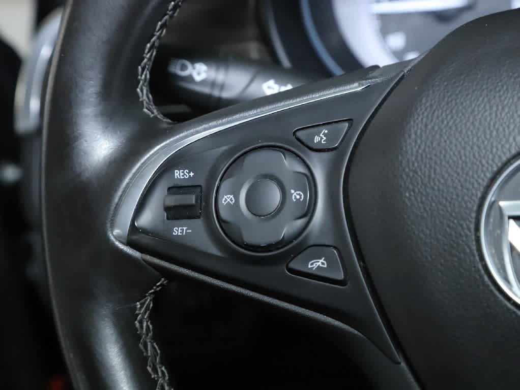 Used 2020 Buick Envision Preferred AWD/4WD image 24
