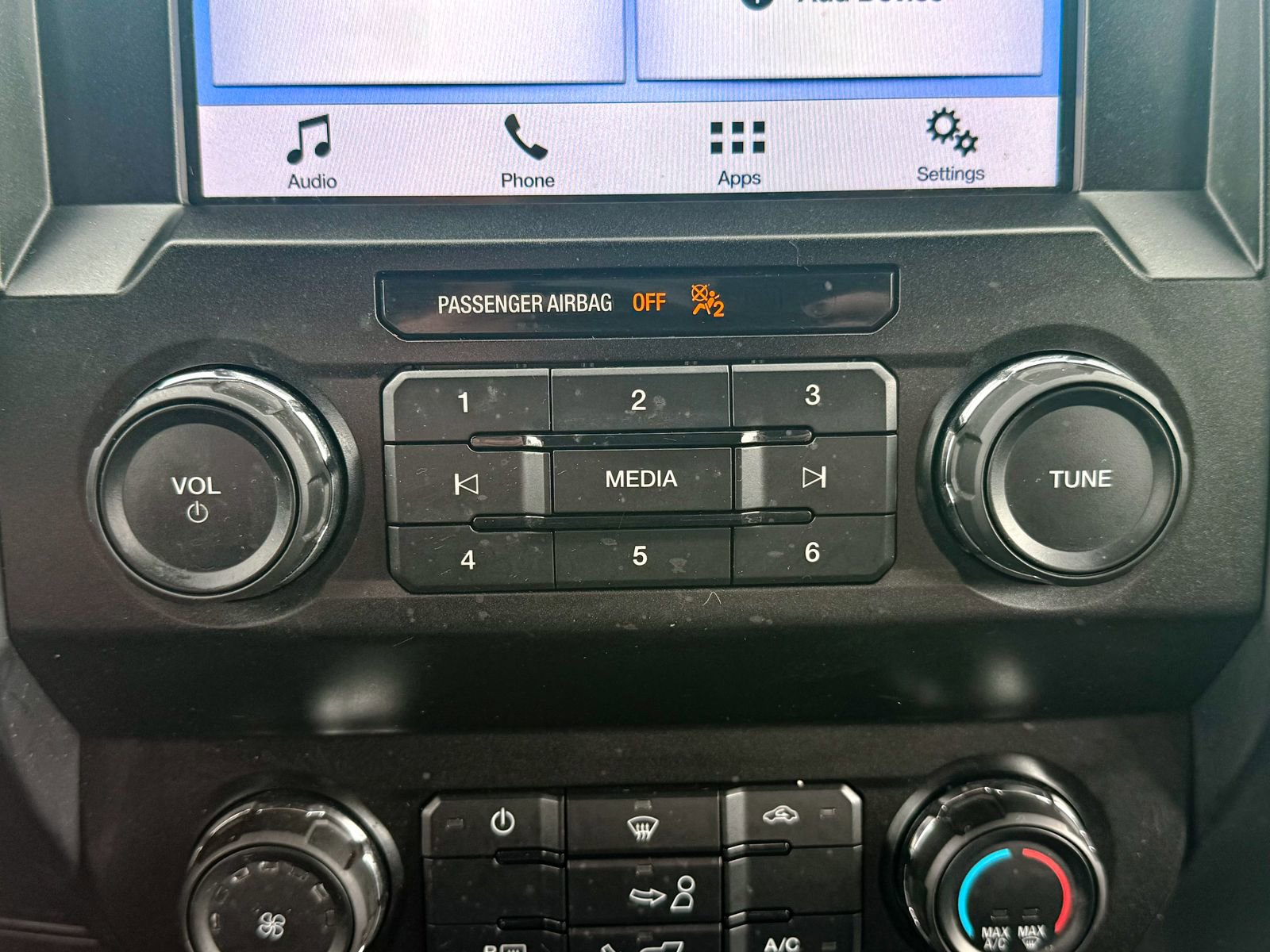 Used 2019 Ford F150 XL w/ Equipment Group 101A Mid AWD/4WD image 30
