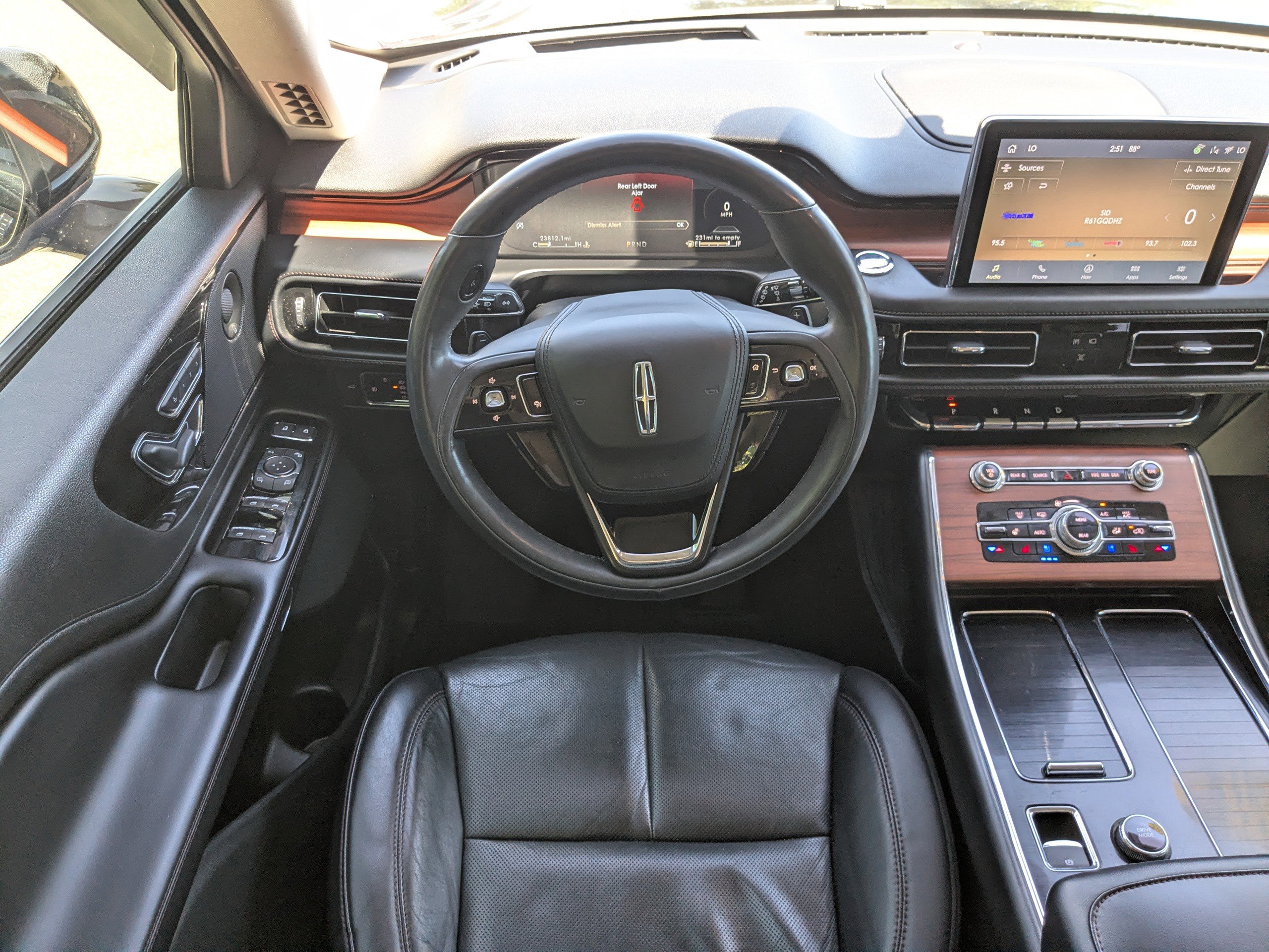 Used 2021 Lincoln Aviator Reserve w/ Equipment Group 201A AWD/4WD image 15