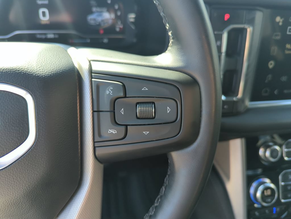 Used 2024 GMC Yukon Denali AWD/4WD image 22