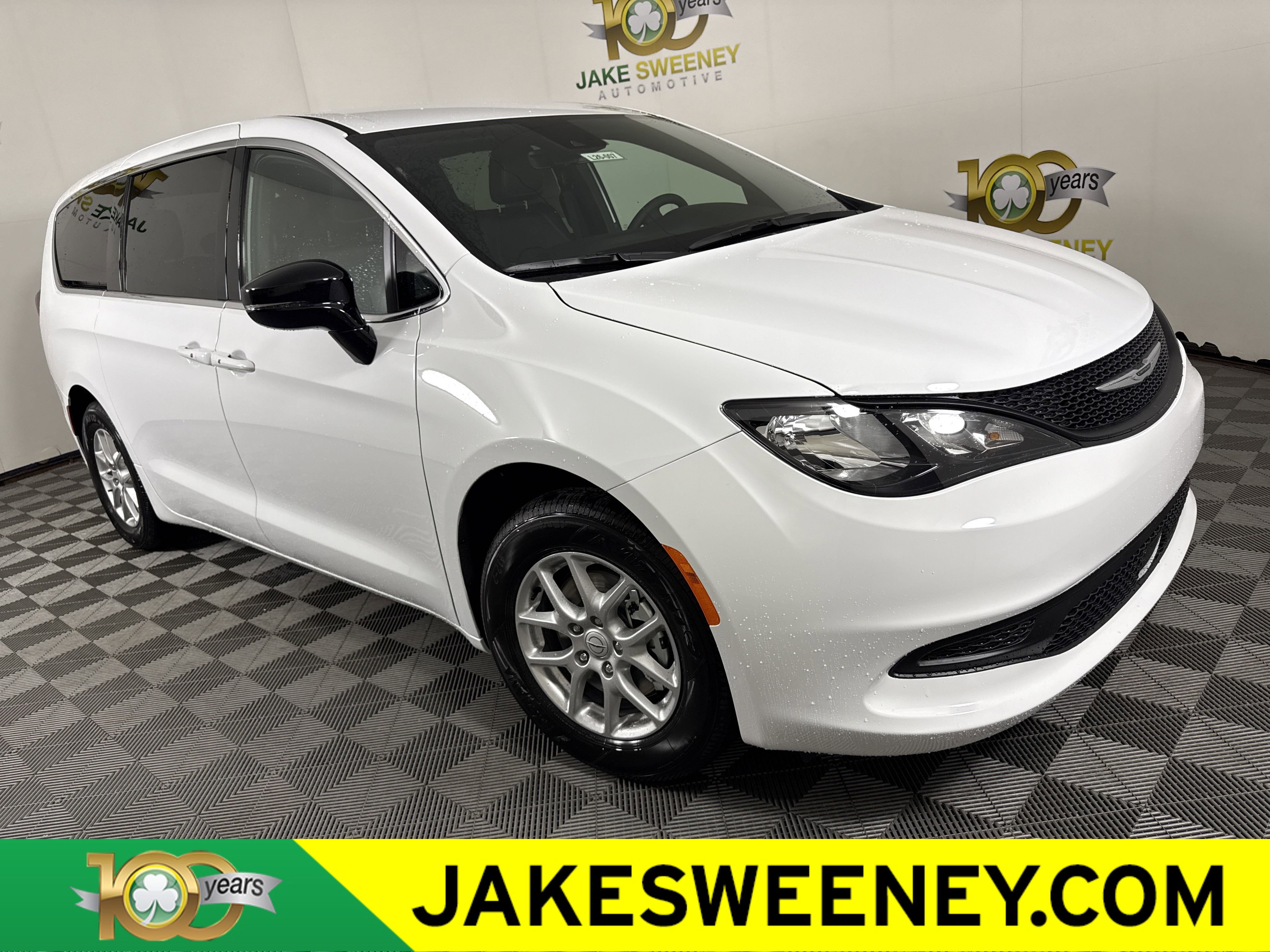 New 2026 Chrysler Voyager LX image 1