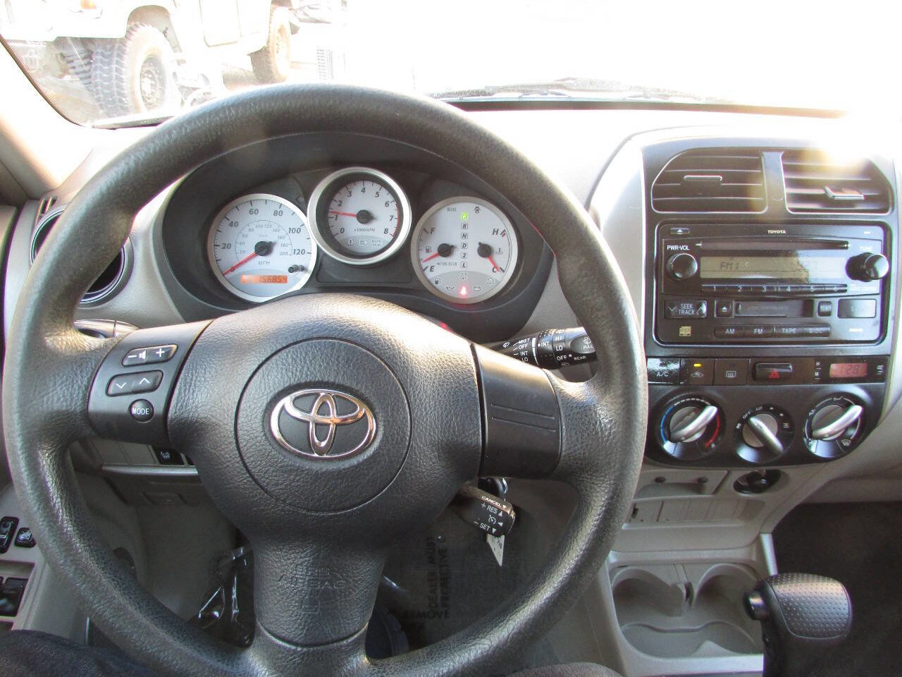 Used 2005 Toyota RAV4 2WD image 9