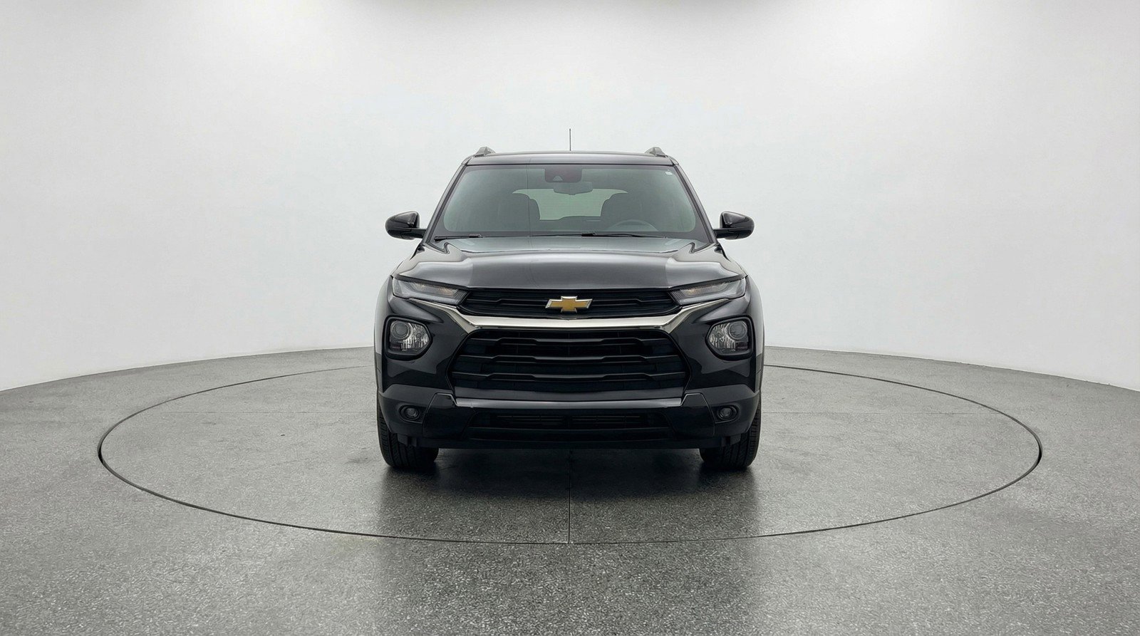 Used 2025 Chevrolet TrailBlazer LT w/ Driver Confidence Package image 1