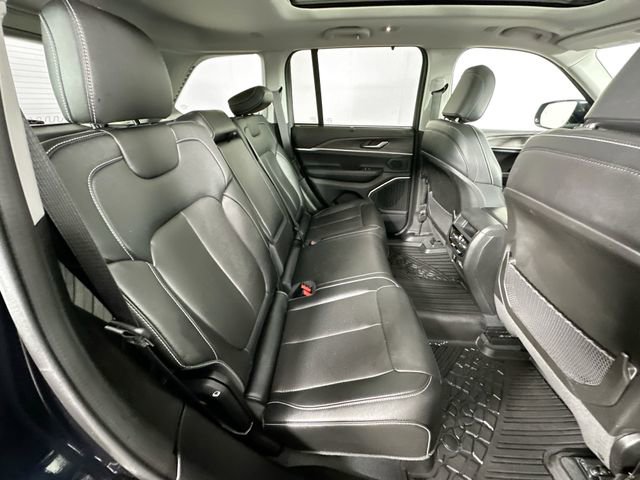 Used 2024 Jeep Grand Cherokee Limited 4xe AWD/4WD image 31