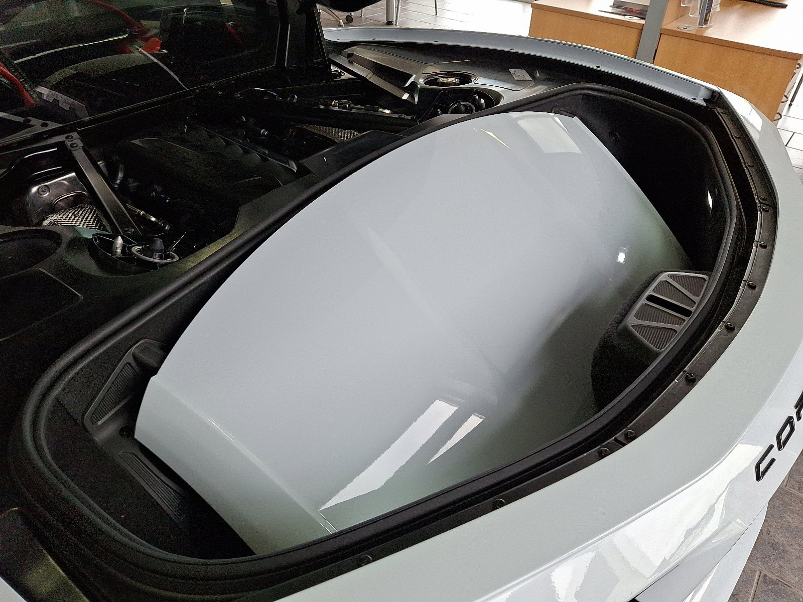 Used 2020 Chevrolet Corvette Stingray Preferred Cpe w/ 2LT Preferred Equipment Group image 30