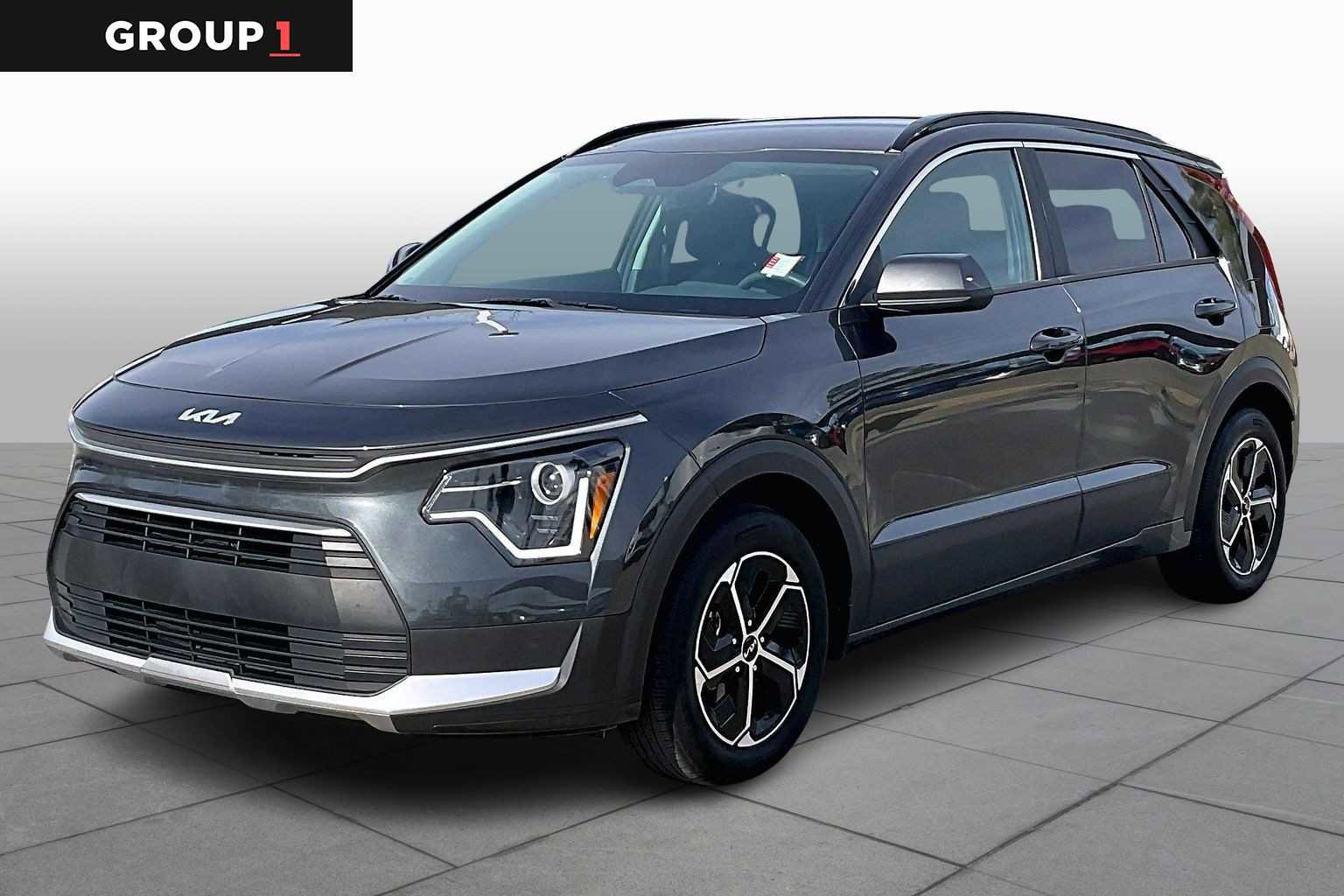 Used 2024 Kia Niro LX