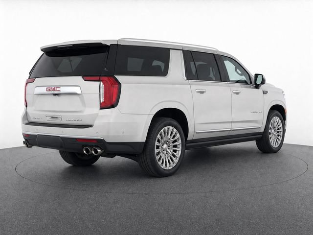 Used 2023 GMC Yukon XL Denali w/ LPO, Floor Liner Package AWD/4WD image 4