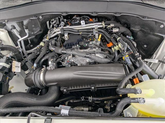 New 2025 Ford Explorer Active image 16