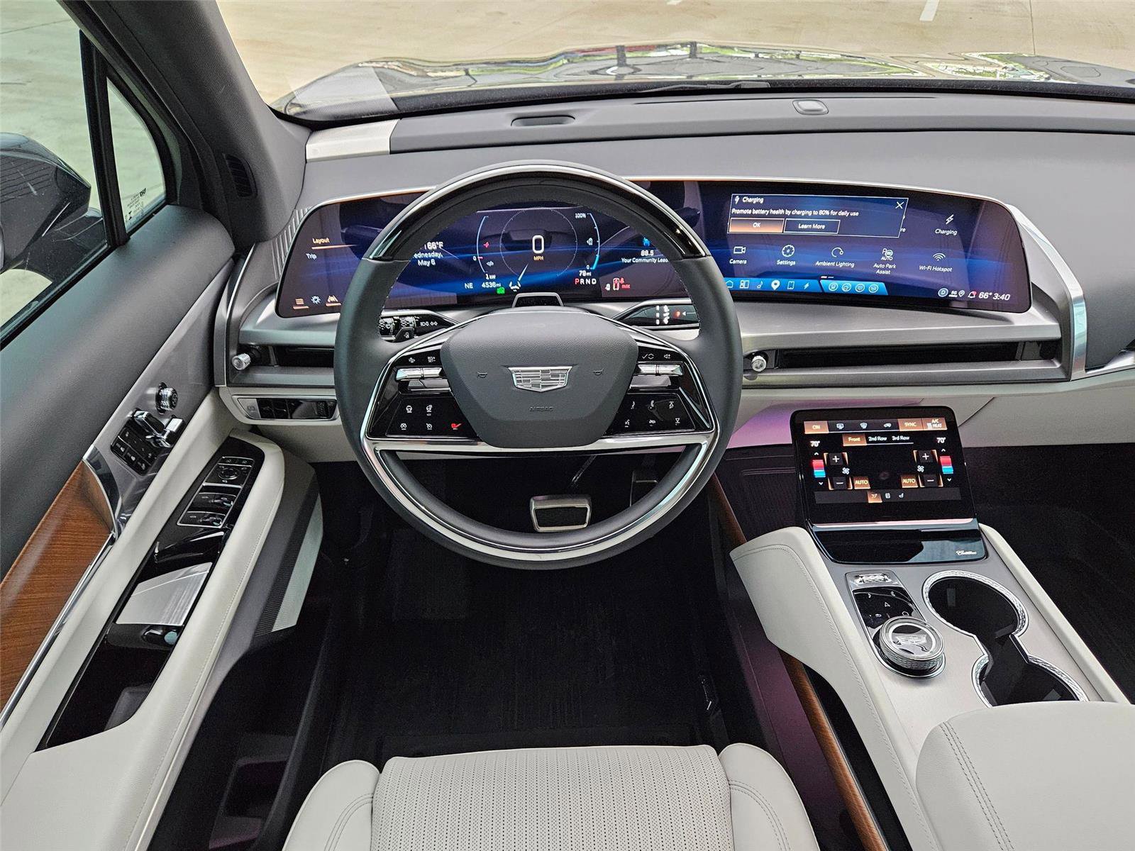 New 2026 Cadillac Vistiq Luxury AWD/4WD image 12